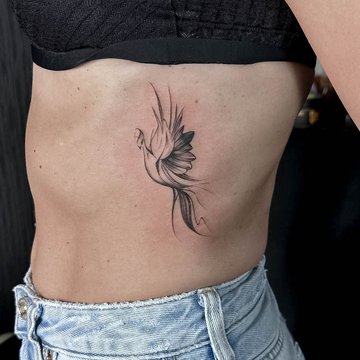 Rippen Tattoos Frauen