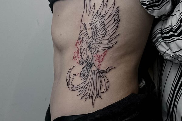 Rippen Tattoos Frauen