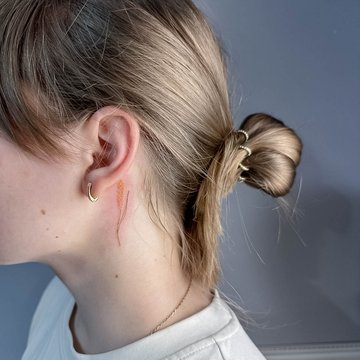 Hals-Tattoos für Frauen
